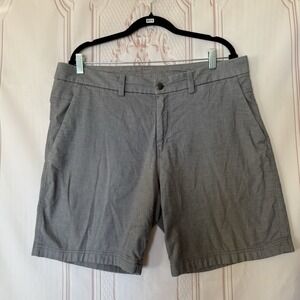 Lululemon Men's Commission Gray Shorts Men's Size 36 Inseam 8" Athleisure